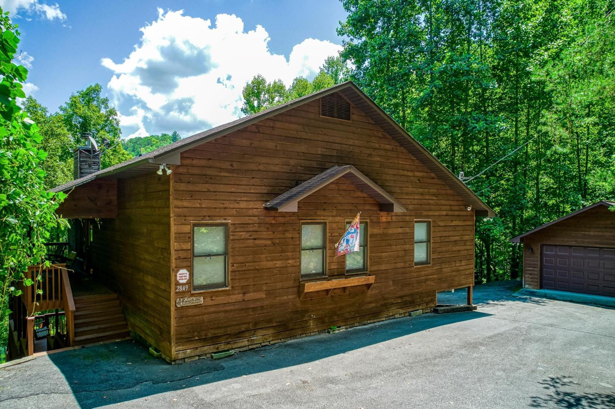 The Nuthouse Ii, Pool Table, Wifi, 1089 Free Tickets Each Paid Day, Dollywood And More Sevierville Esterno foto